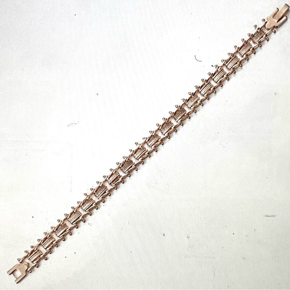 14 K Gold Plated Bracelet - Picture 5 of 7